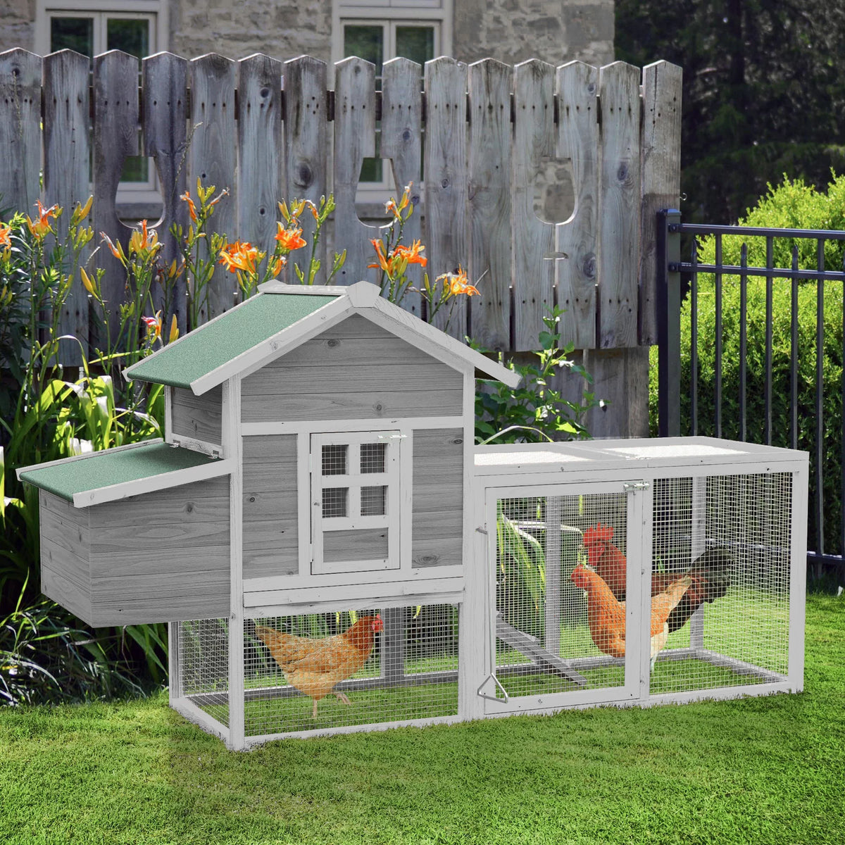 Large Wooden Chicken Coop X523