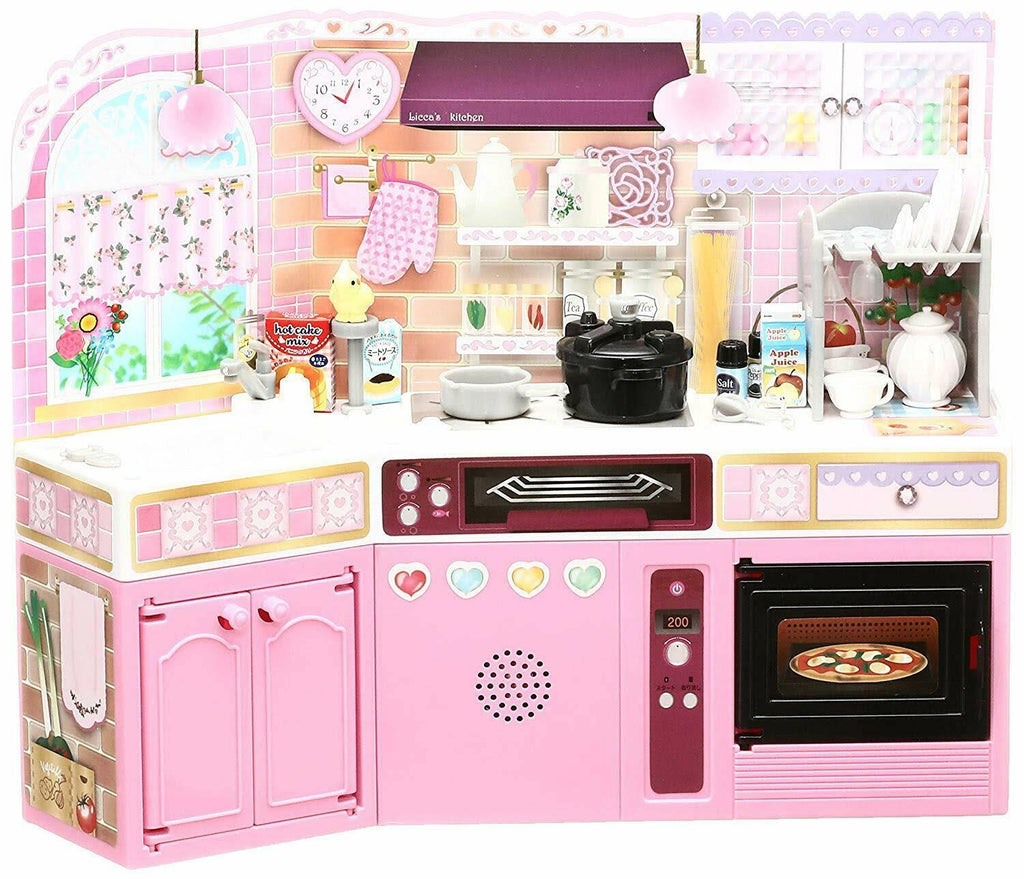 Spacious Kitchen Range W72912