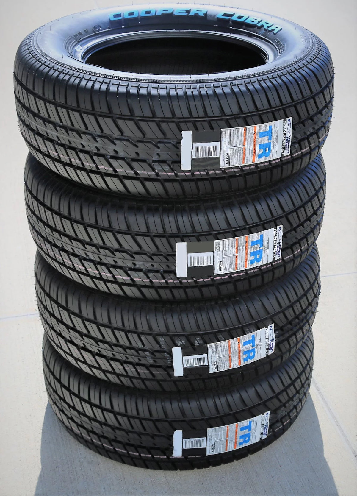 Set of 4 All Season Tires B84340