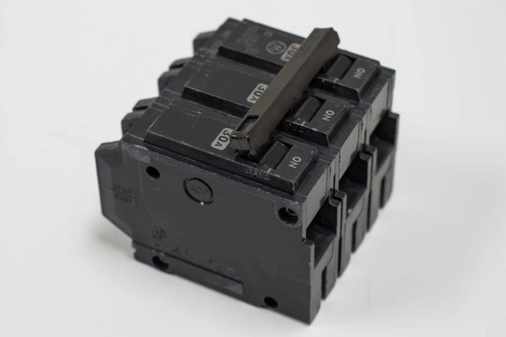 35A Plug In Circuit Breaker Y869