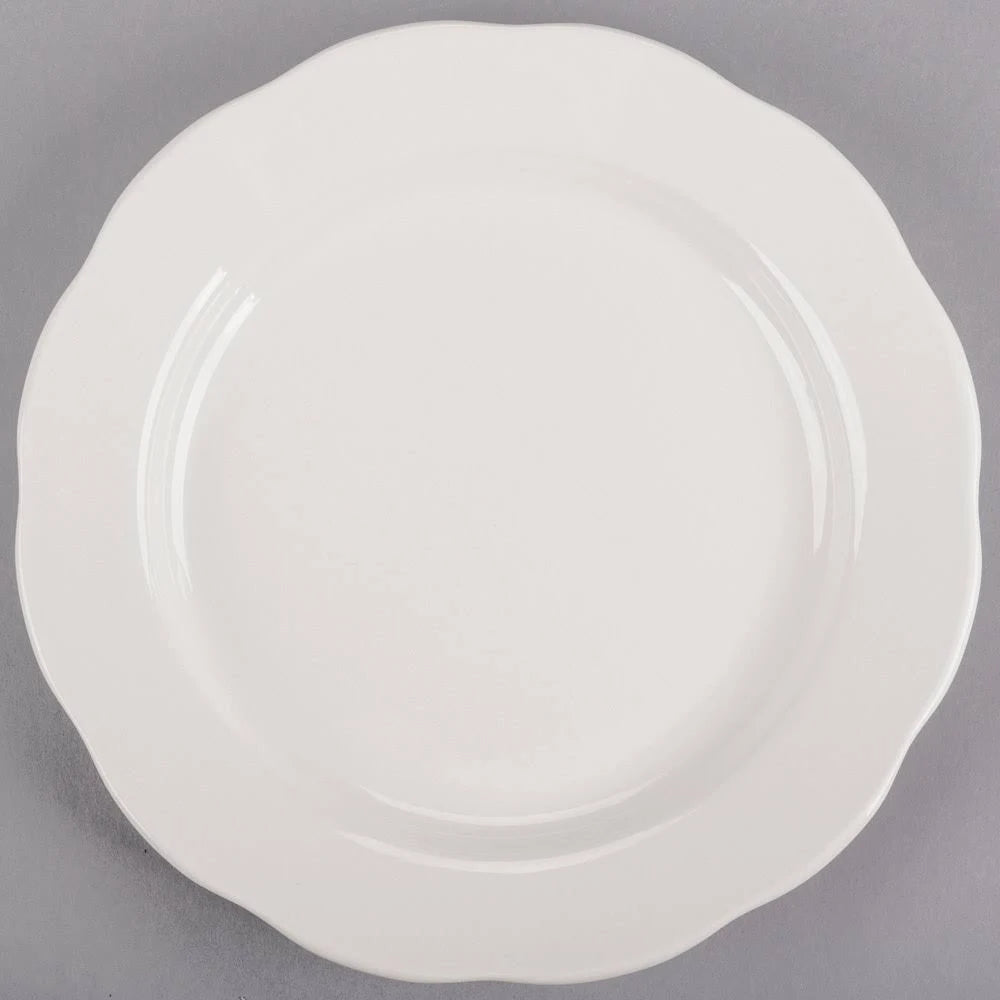 Ivory Scalloped Edge China Plate Q5168