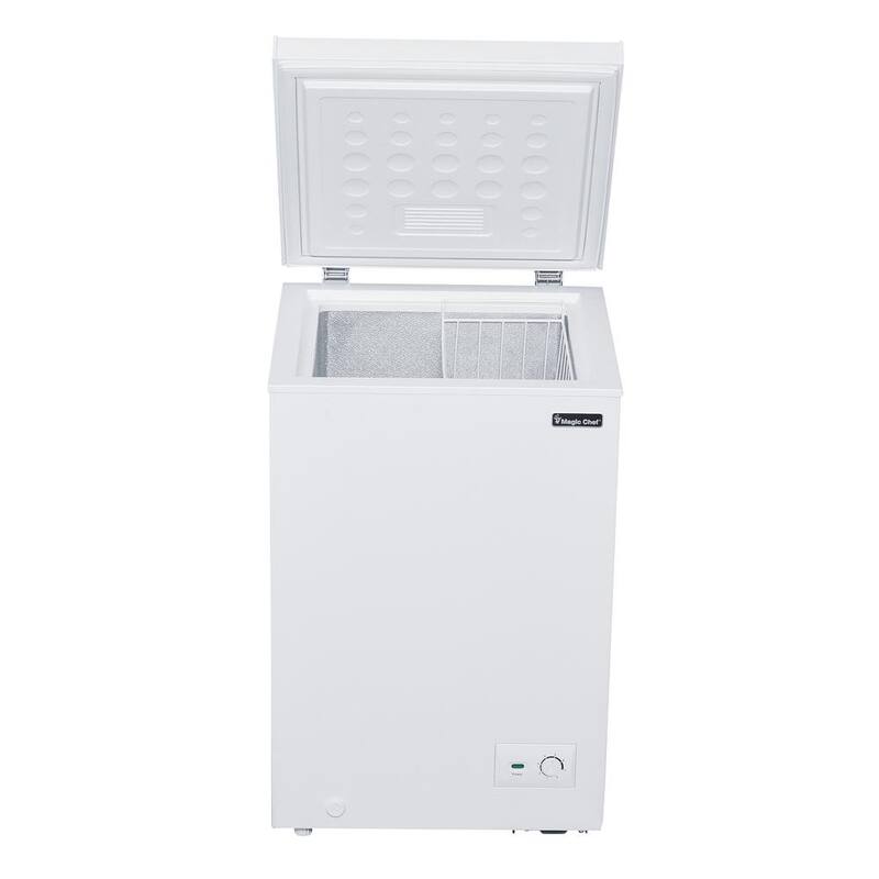 White 3.5 cu. ft. Manual Defrost Chest Freezer U168227