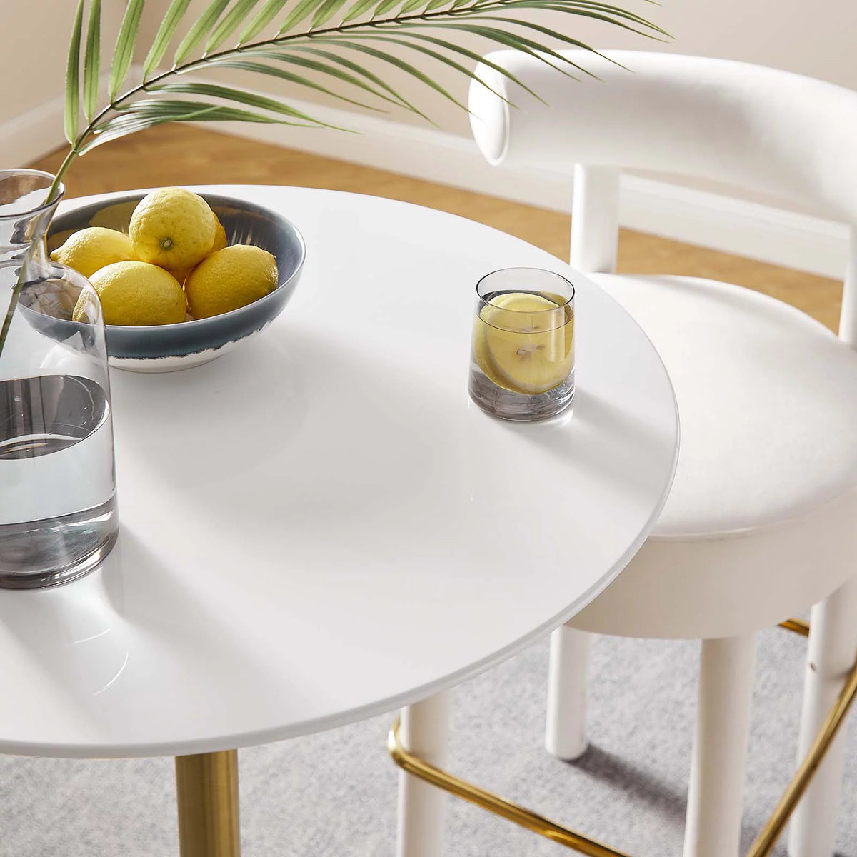 28" Round Wood Top Bar Table C34919