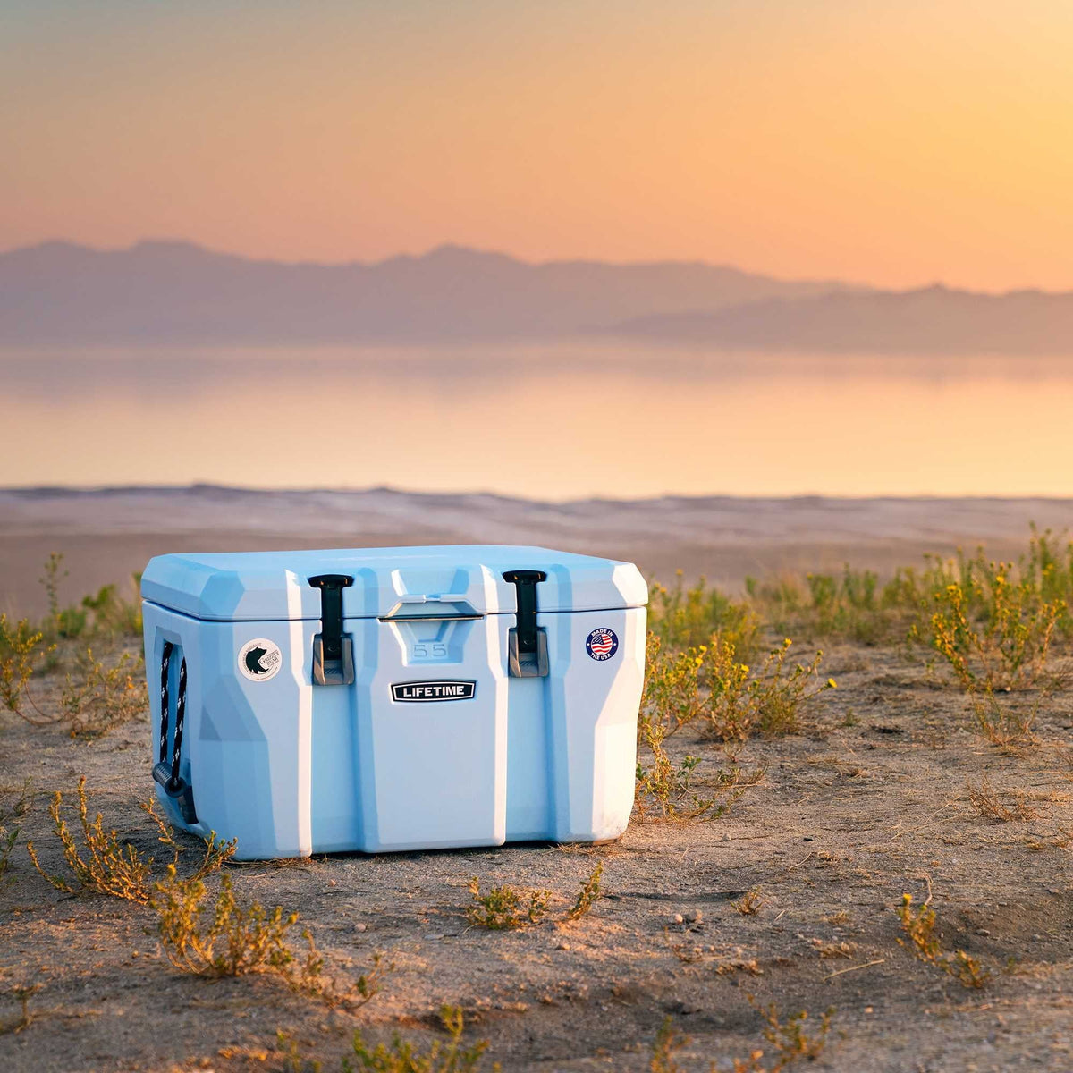 55 Quart High Performance Polyethylene Cooler N699