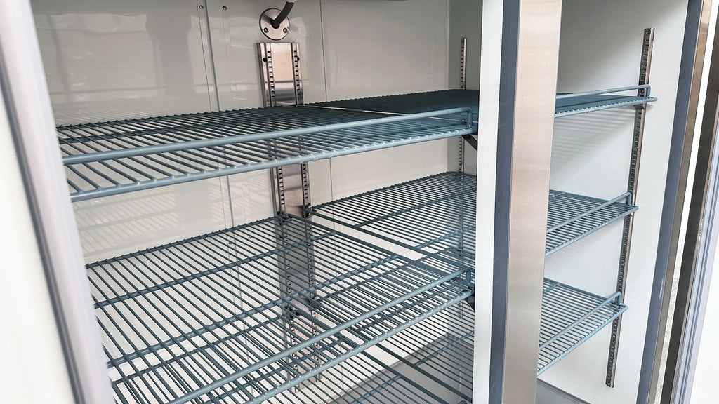 Commercial Reach In 2 Door Freezer T906