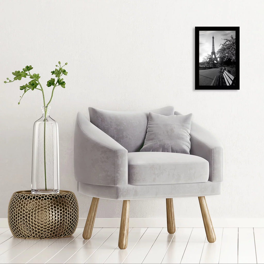 Black 8 x 12 Picture Frame X5676
