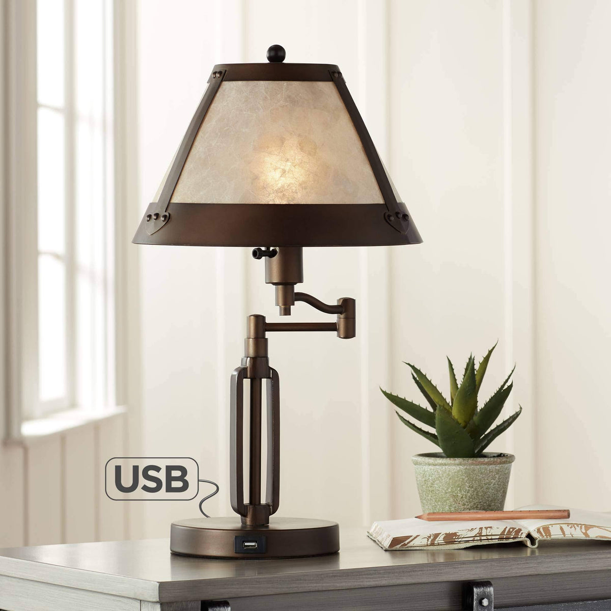 Desk Lamp with USB Port I6767