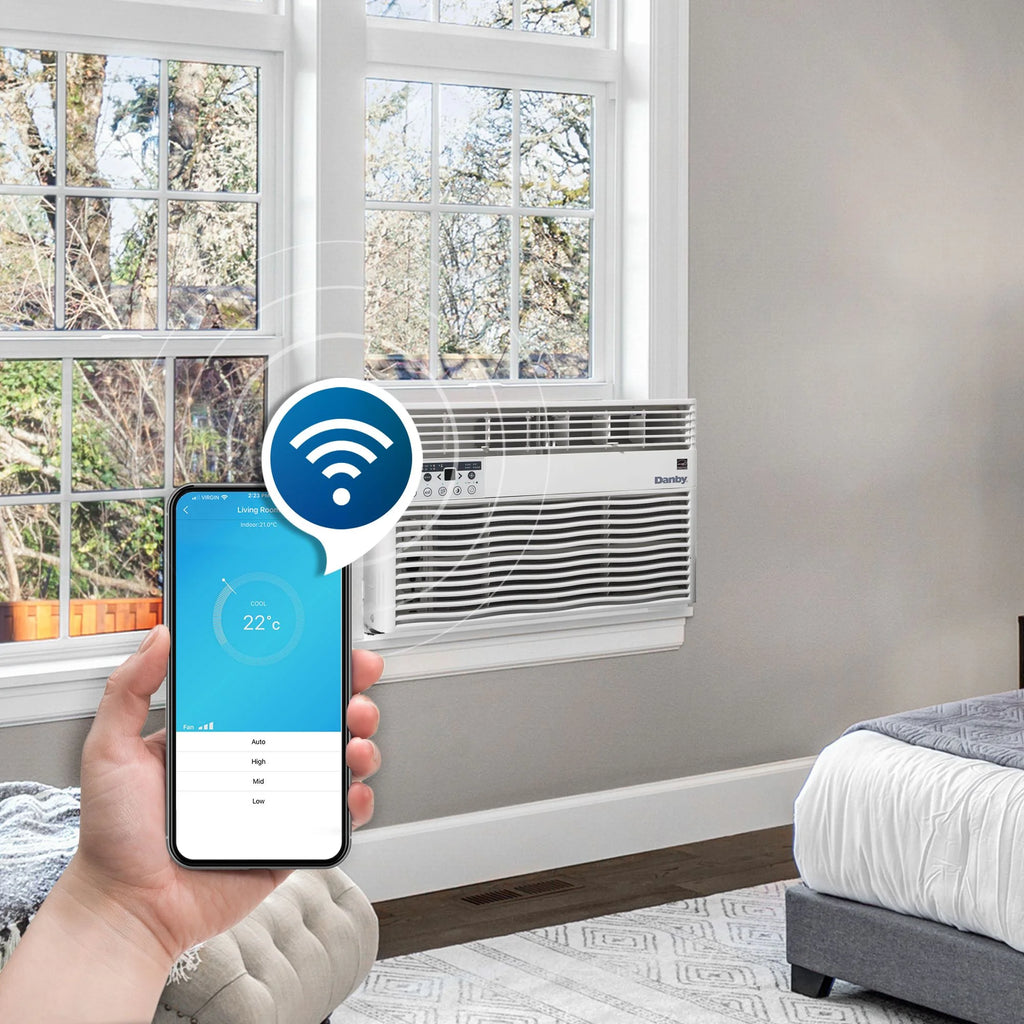 8000 BTU White Window AC C2979