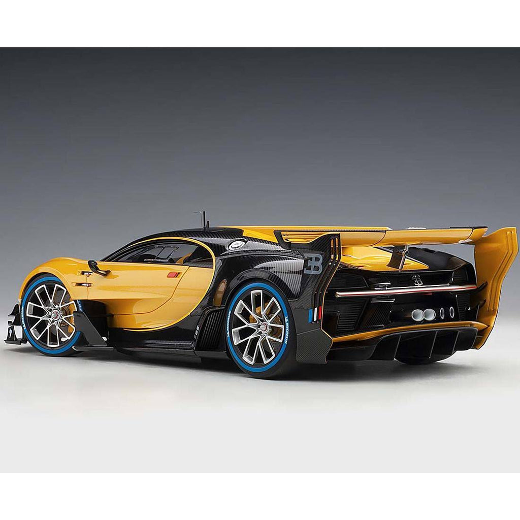 1/18 Model Car D859158