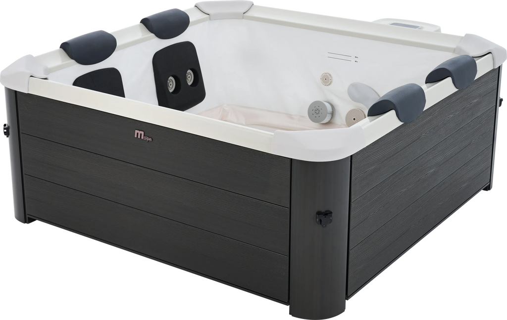Square 6 Person Hot Tub & Spa with 140 Jets Q7158