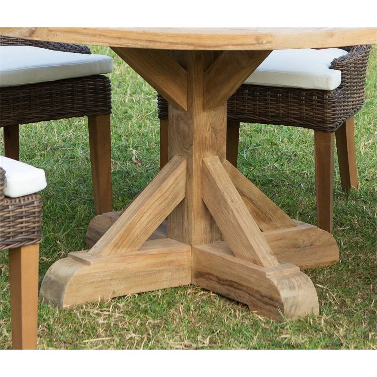 Wood Round Dining Table E499836