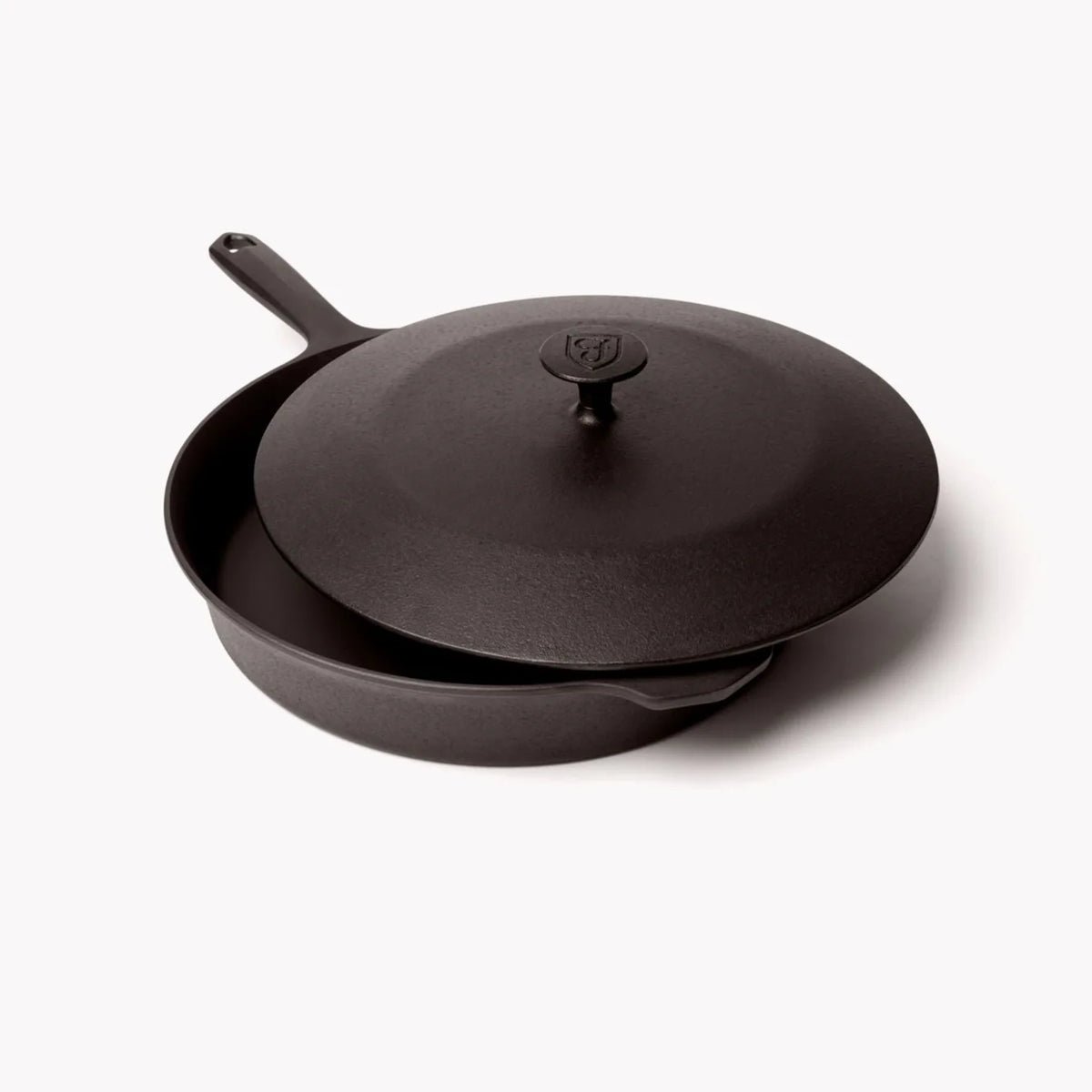 11.6 In. Cast Iron Skillet & Lid Set Y58384