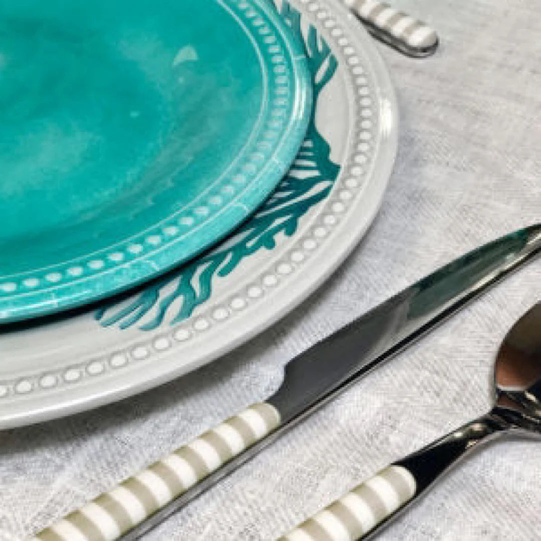 24 Pc Cutlery L37570