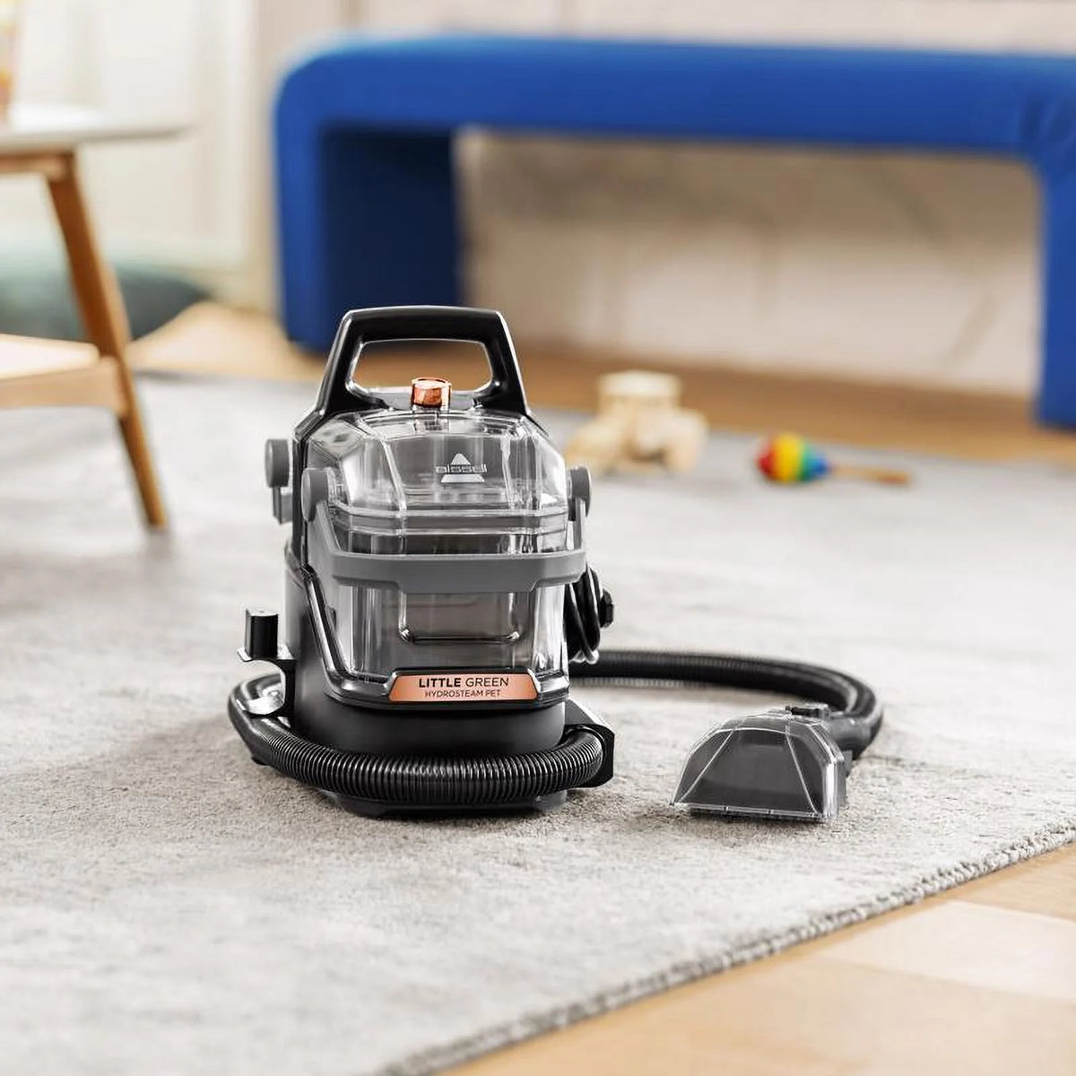 Bagless Carpet Cleaner 9 amps Standard Black I6194