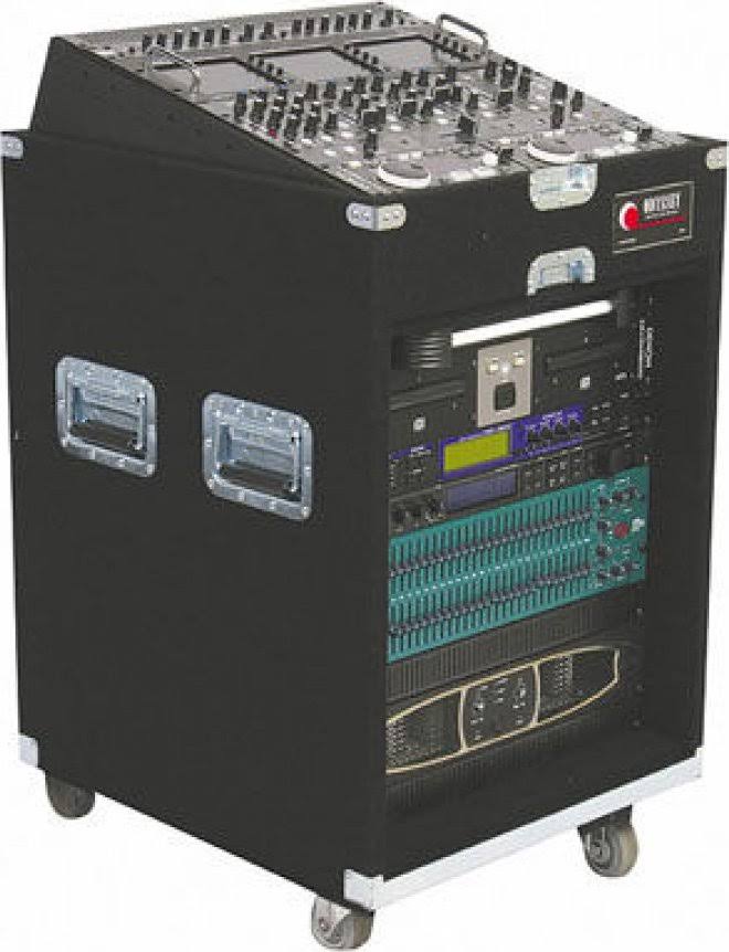 Carpeted Pro Combo Case with Wheels X43203