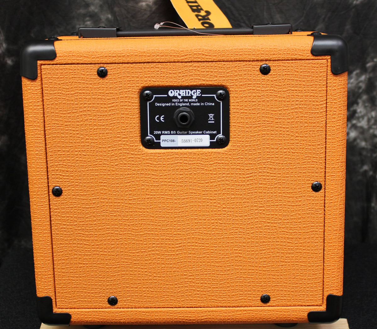 Guitar Speaker Cabinet I5139