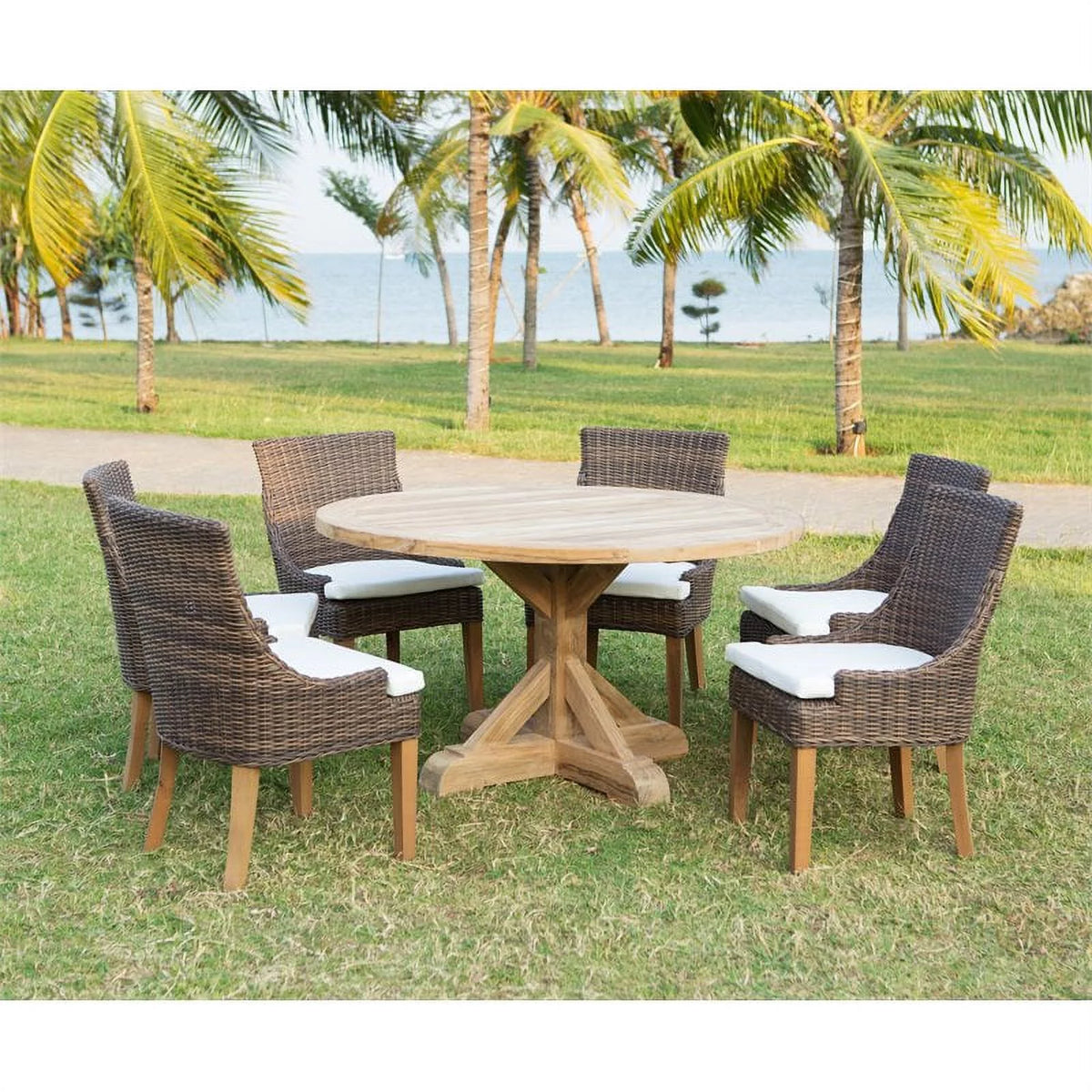 Wood Round Dining Table E499836