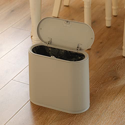 10 Liter Rectangular Plastic Trash Can with Press Type Lid S81601