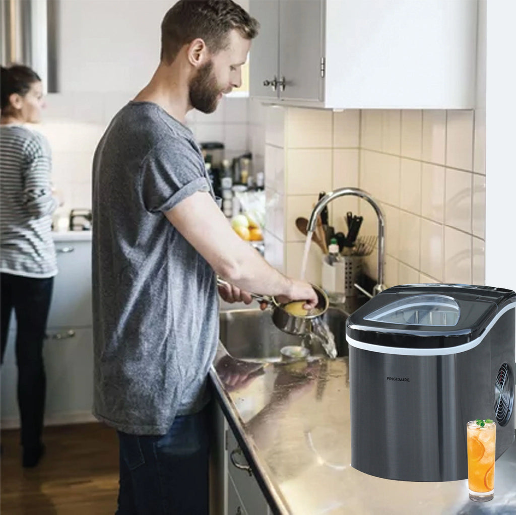 2.3 Qt. Stainless-Steel Counter Top Ice Maker U219133